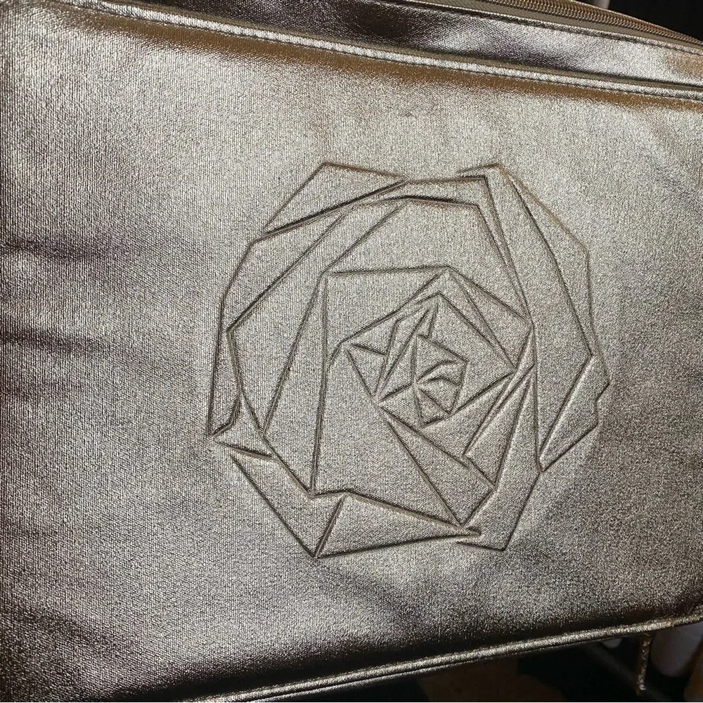 🧩 3/$20 Lancôme Large Square Cosmetic Bag Gold
